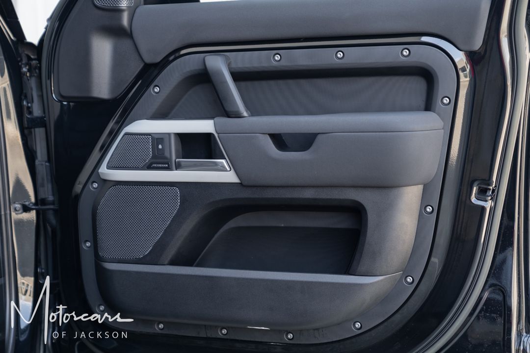 2023 Land Rover Defender