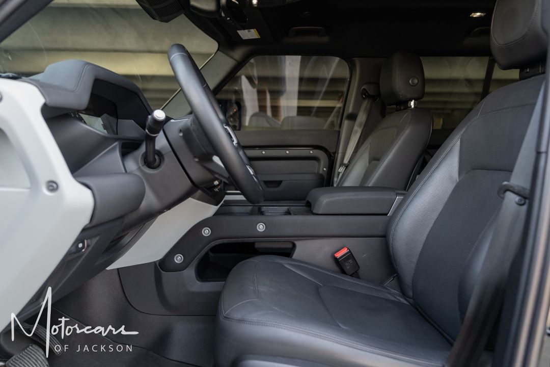 2023 Land Rover Defender