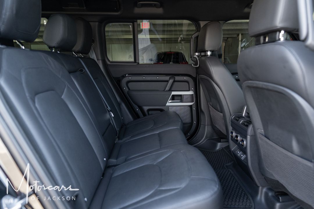 2023 Land Rover Defender