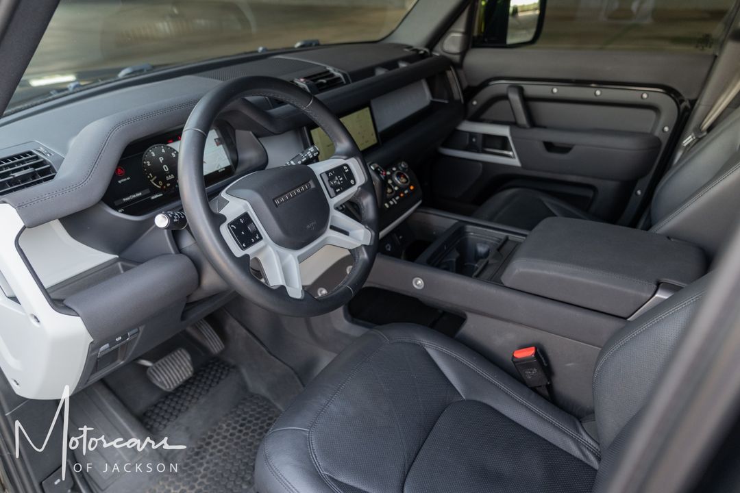 2023 Land Rover Defender