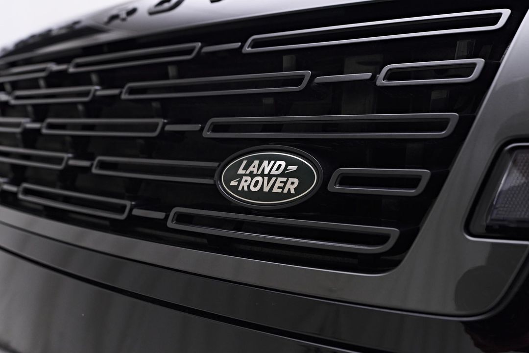 2024 Land Rover Range Rover Plug-In Hybrid