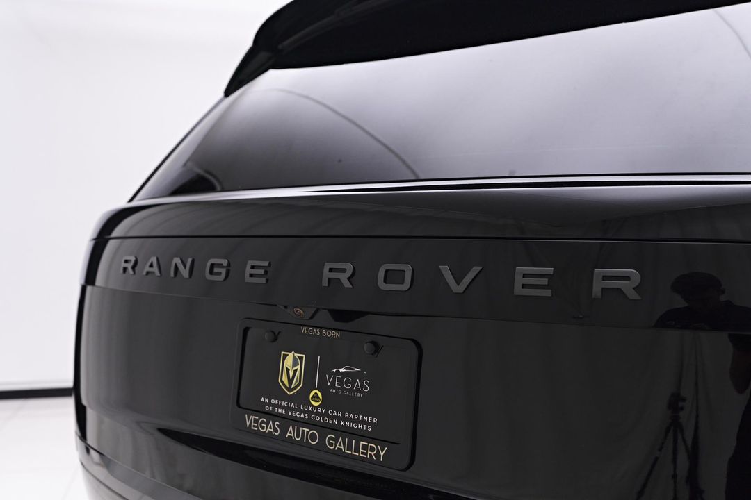 2024 Land Rover Range Rover Plug-In Hybrid