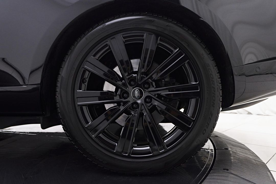 2024 Land Rover Range Rover Plug-In Hybrid