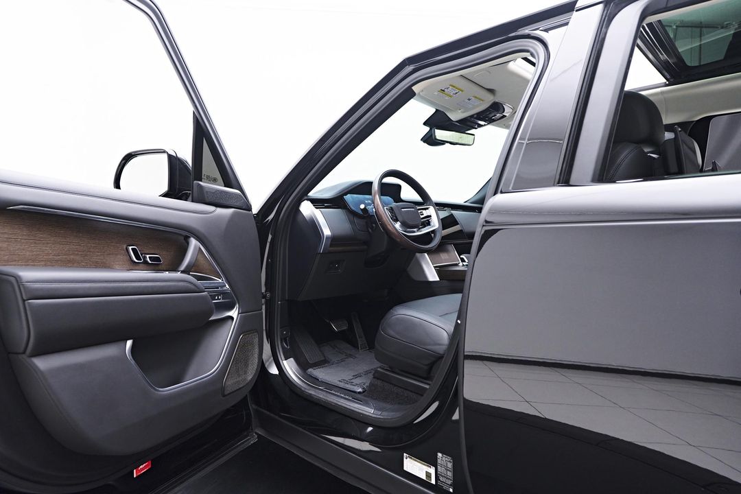 2024 Land Rover Range Rover Plug-In Hybrid