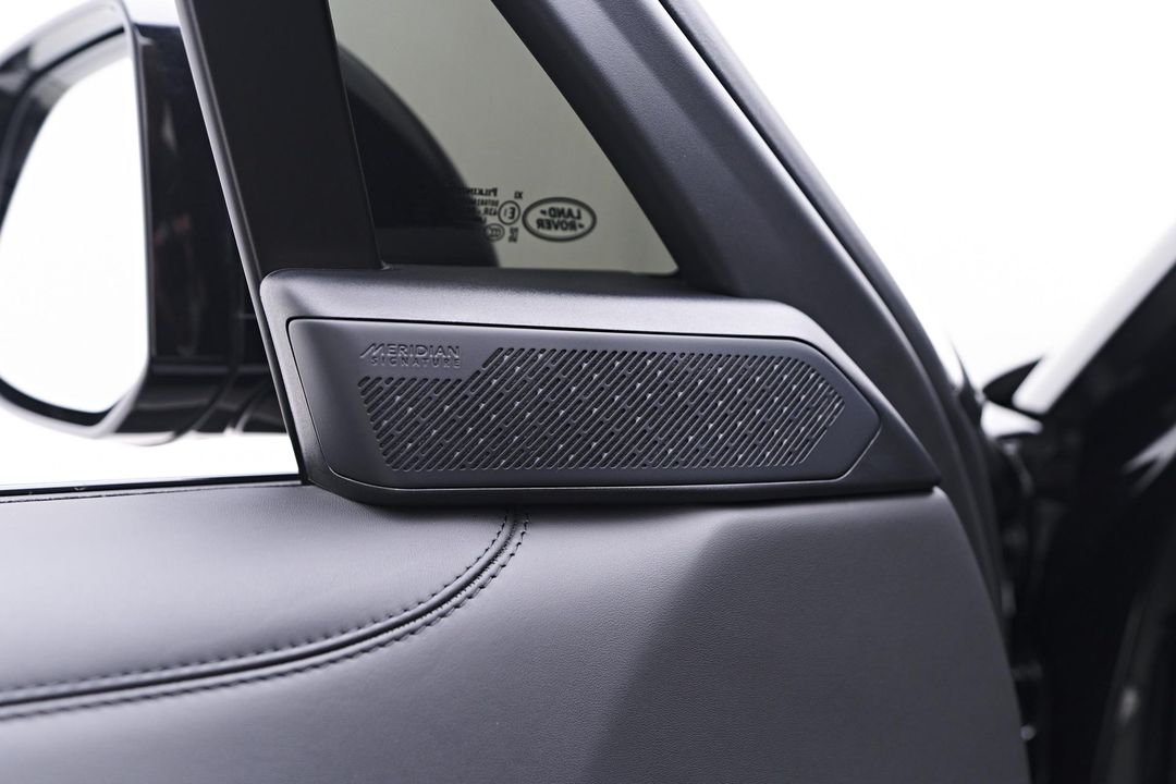 2024 Land Rover Range Rover Plug-In Hybrid
