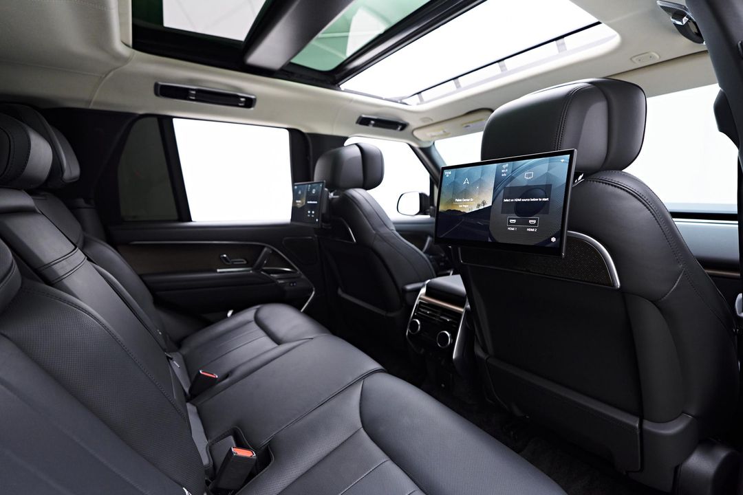 2024 Land Rover Range Rover Plug-In Hybrid