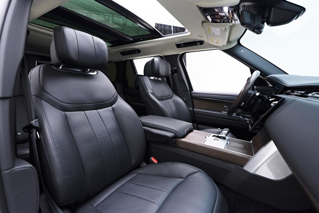 2024 Land Rover Range Rover Plug-In Hybrid