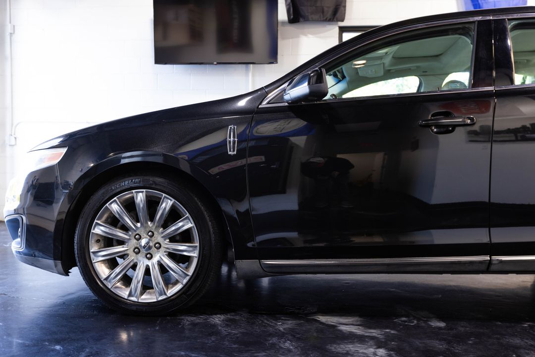2009 Lincoln MKS