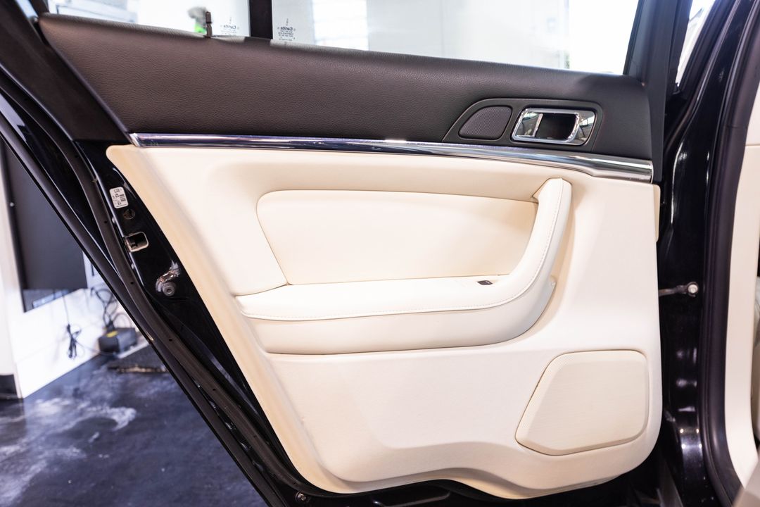 2009 Lincoln MKS