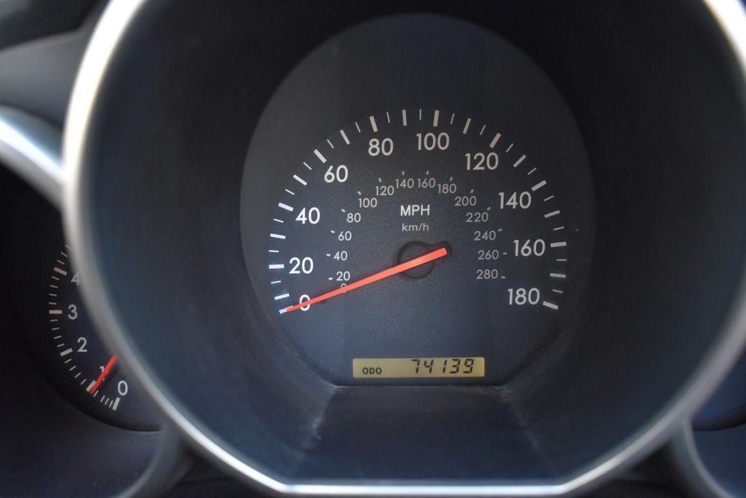 2002 Lexus SC 430 Convertible RWD Mark & Levinson Sound
