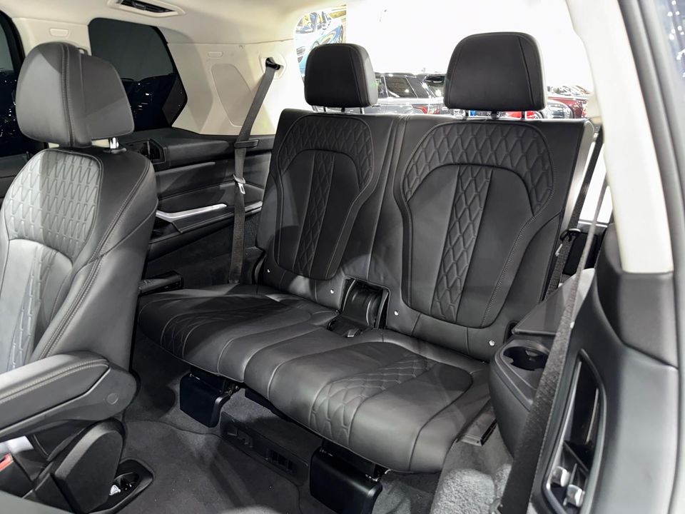 2020 BMW X7