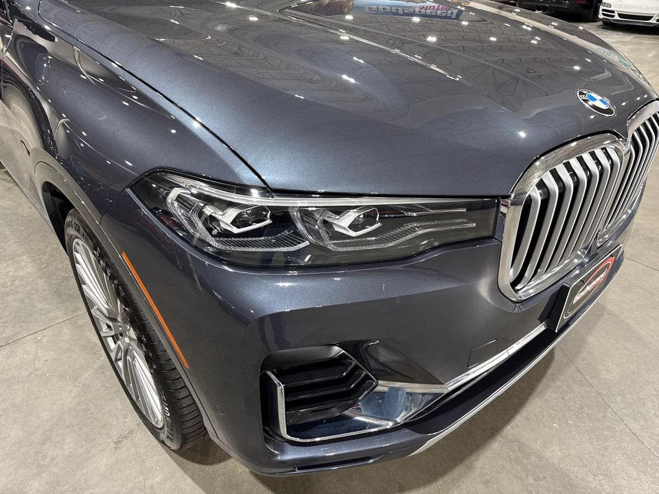 2020 BMW X7