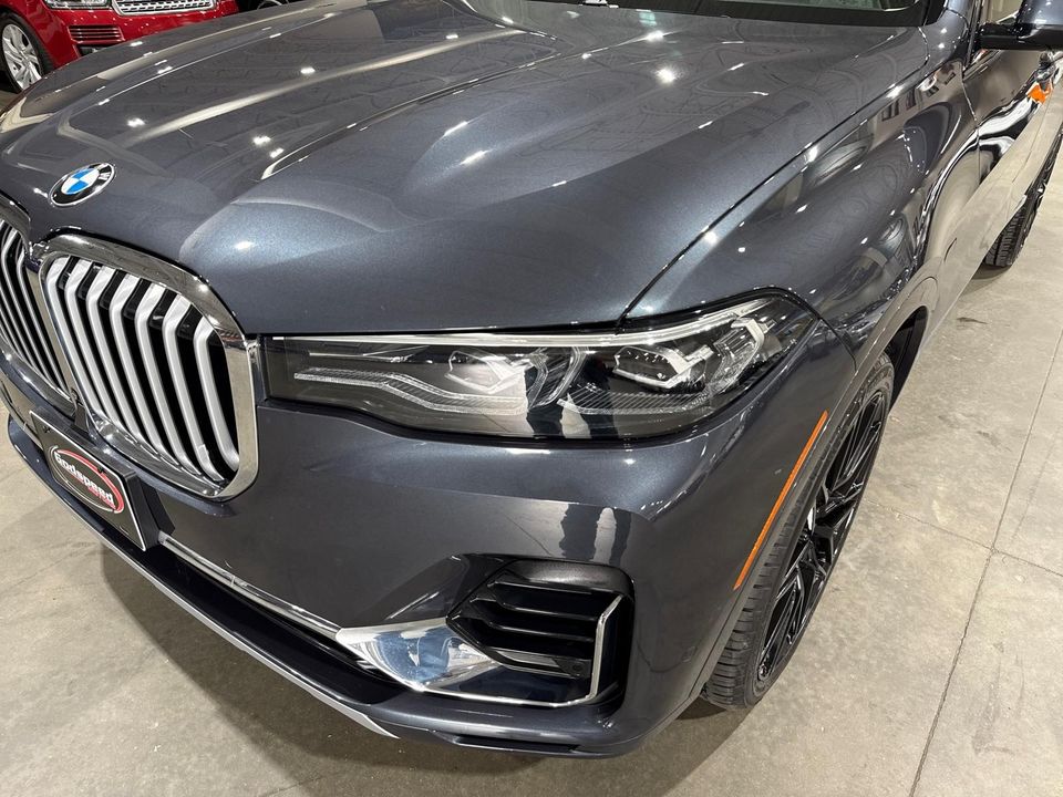 2020 BMW X7