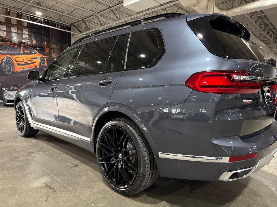2020 BMW X7