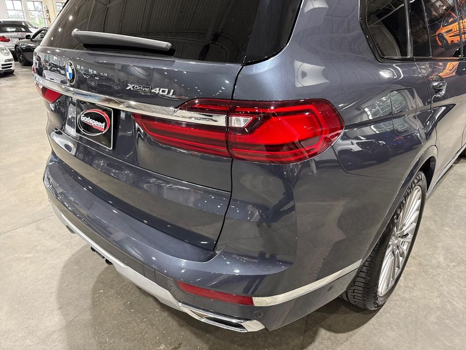 2020 BMW X7
