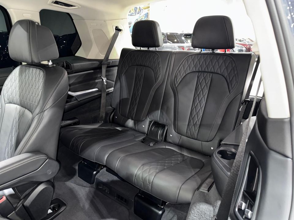 2020 BMW X7
