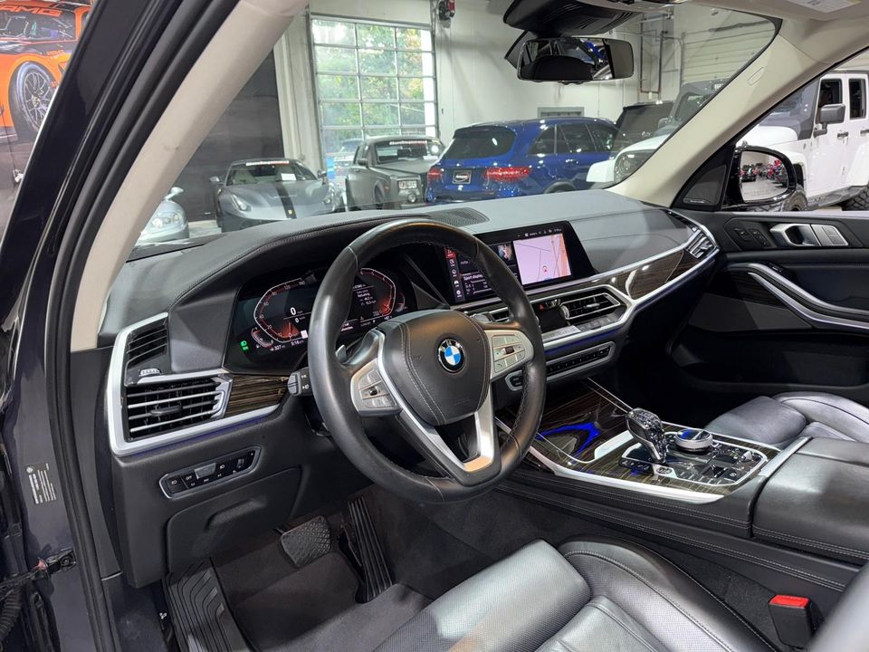 2020 BMW X7