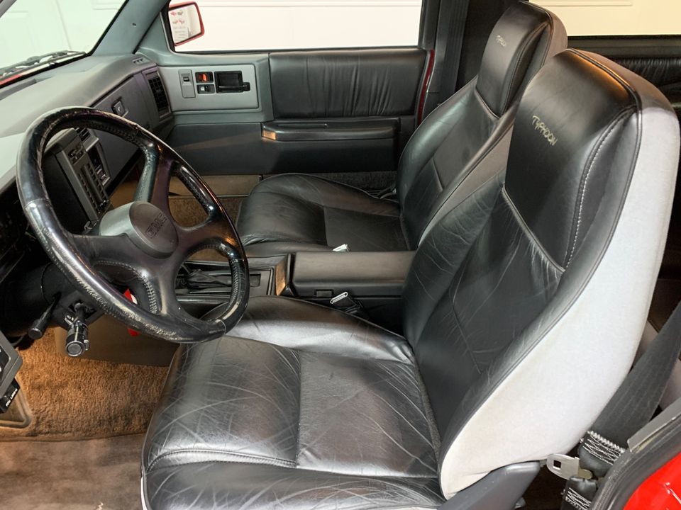 1992 GMC Typhoon