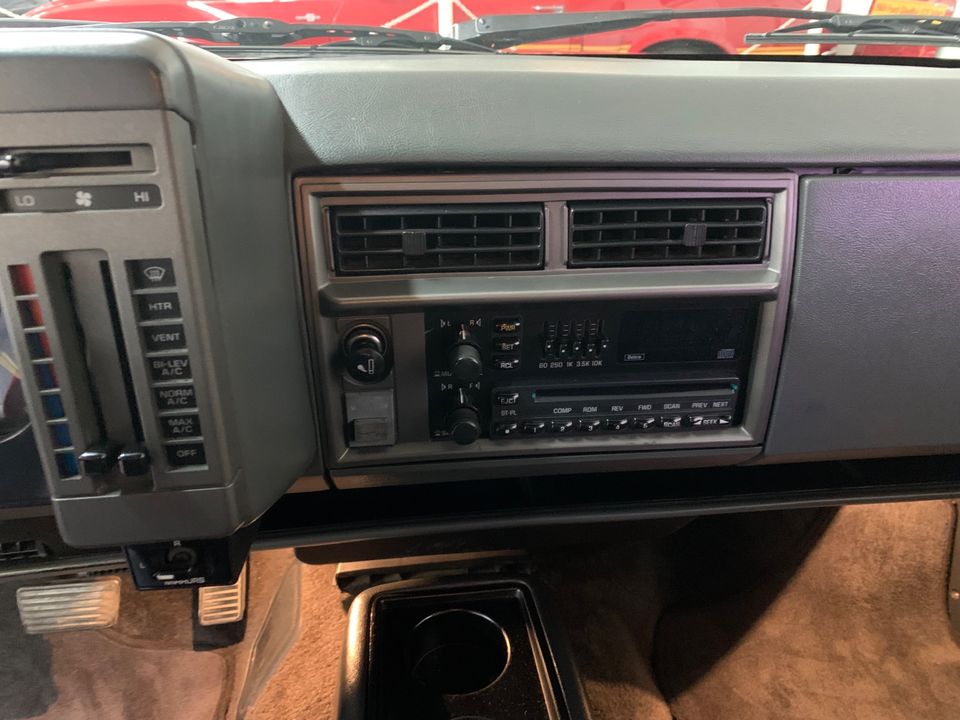 1992 GMC Typhoon