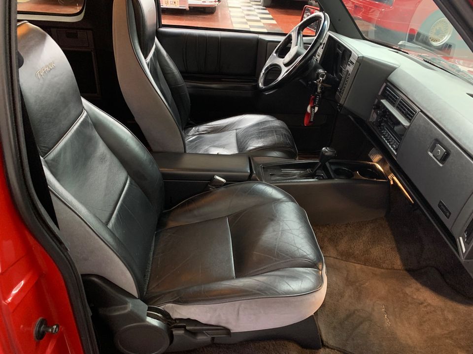 1992 GMC Typhoon