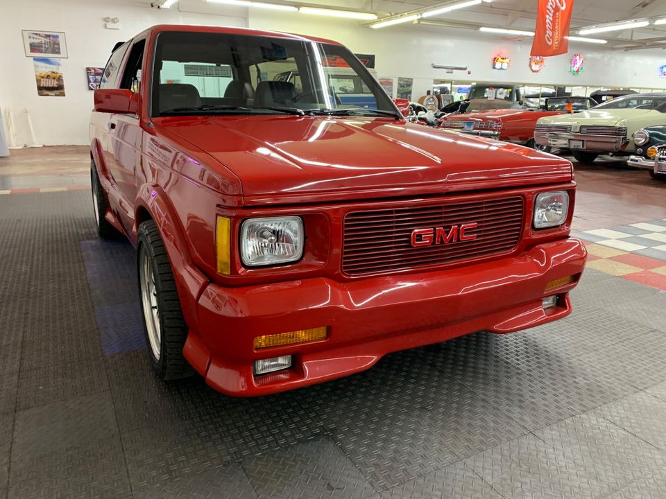 1992 GMC Typhoon