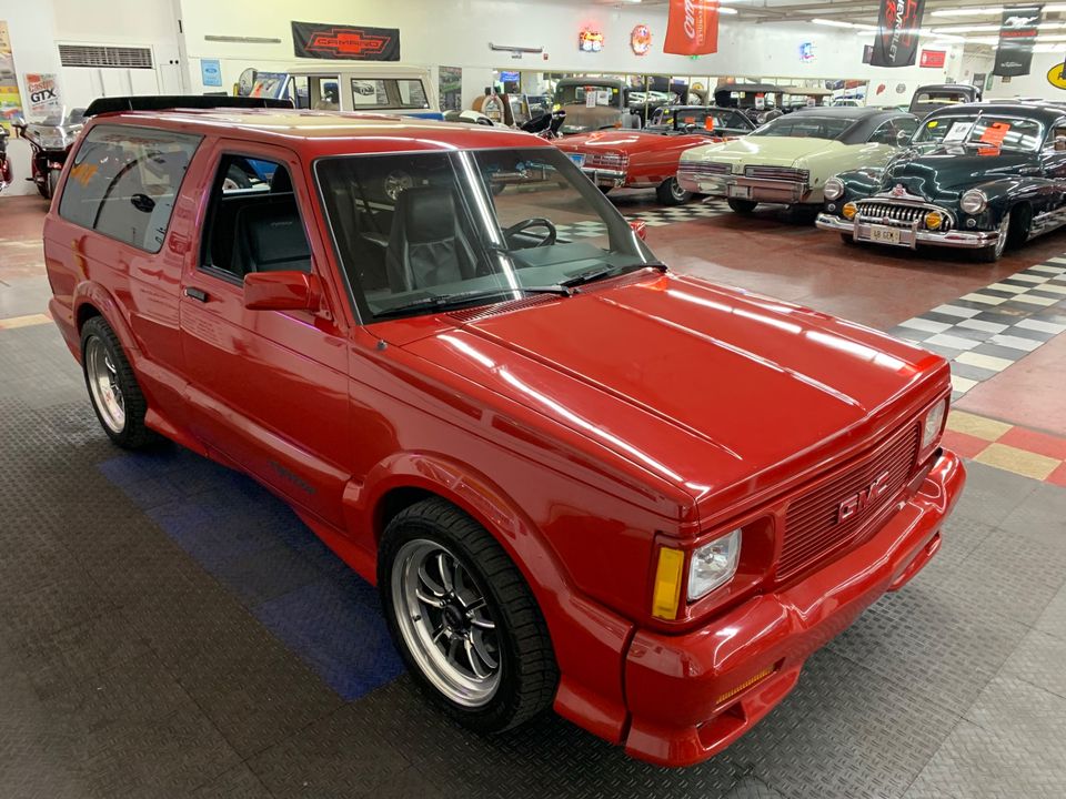 1992 GMC Typhoon