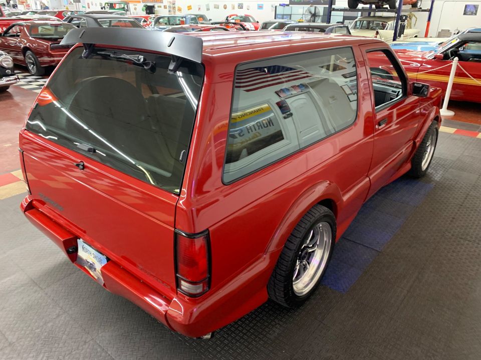 1992 GMC Typhoon