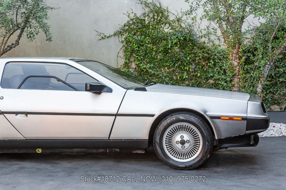 1981 DeLorean DMC-12