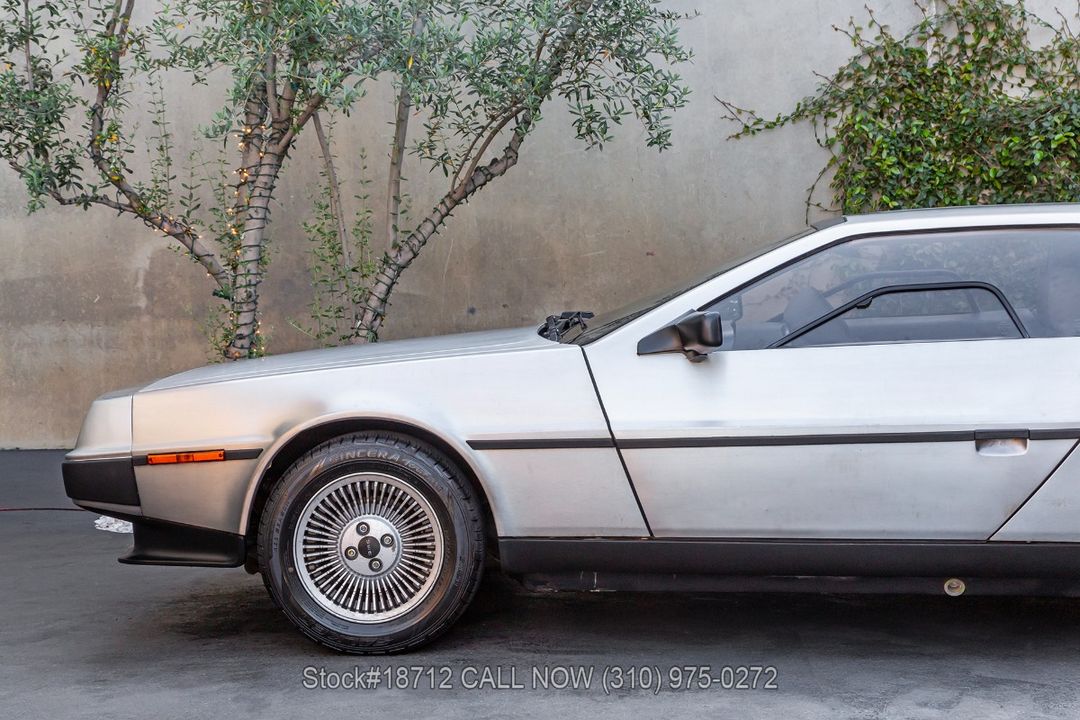 1981 DeLorean DMC-12