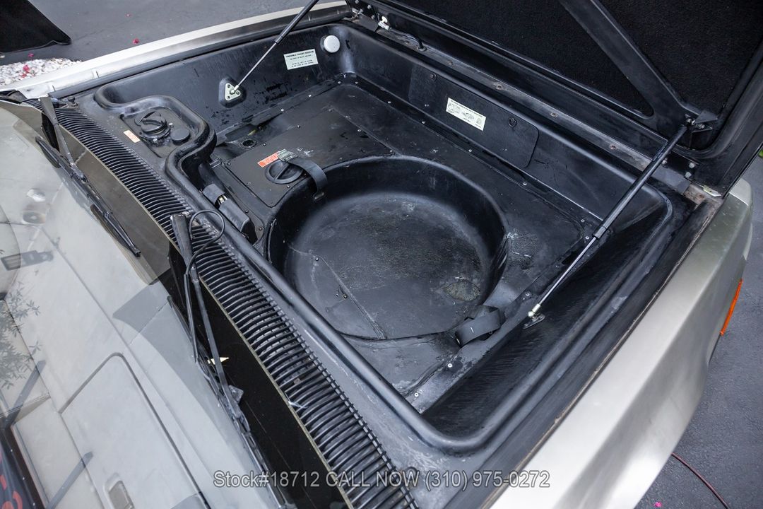1981 DeLorean DMC-12