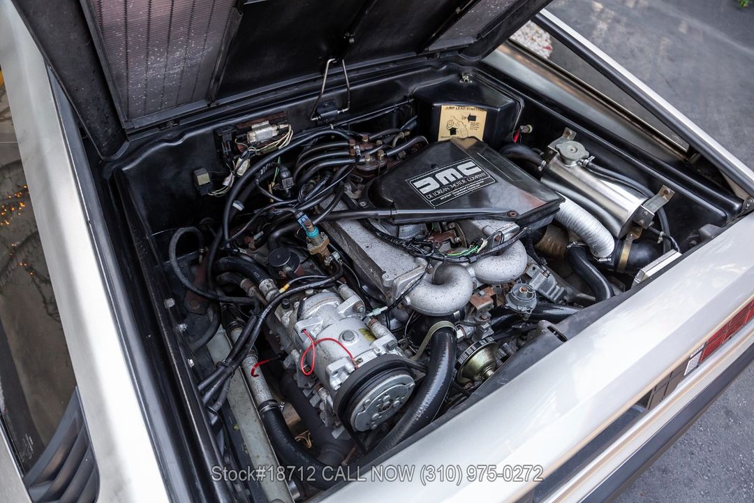 1981 DeLorean DMC-12