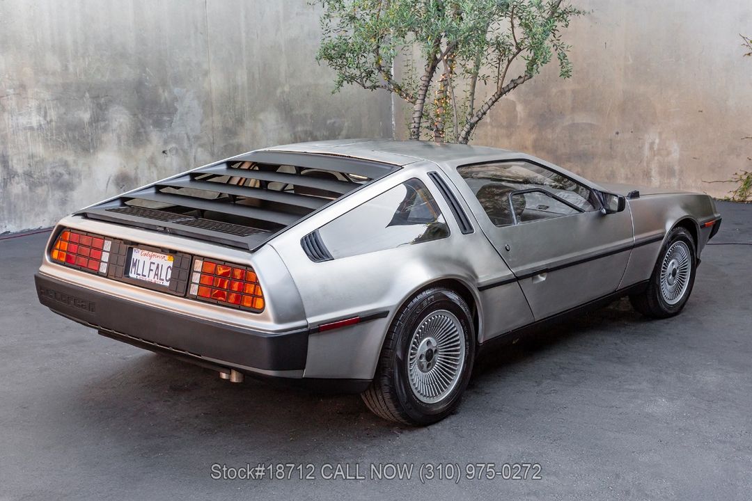 1981 DeLorean DMC-12