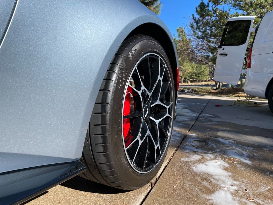 2021 Aston Martin Vantage