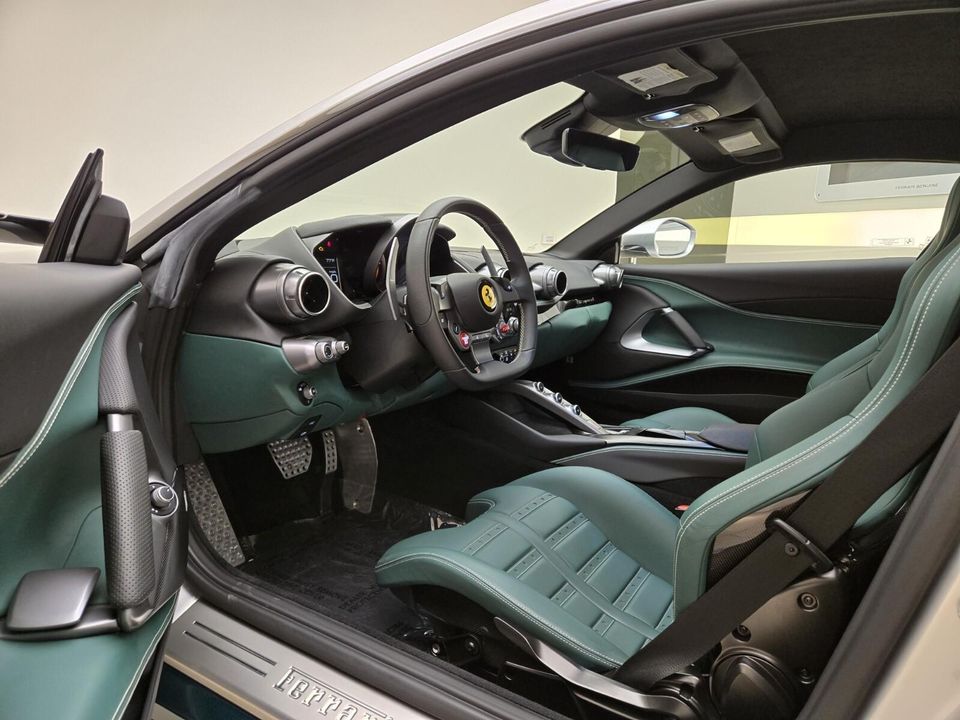 2020 Ferrari 812 Superfast