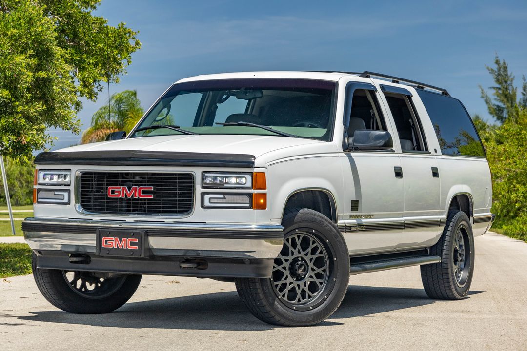 1999 GMC Suburban