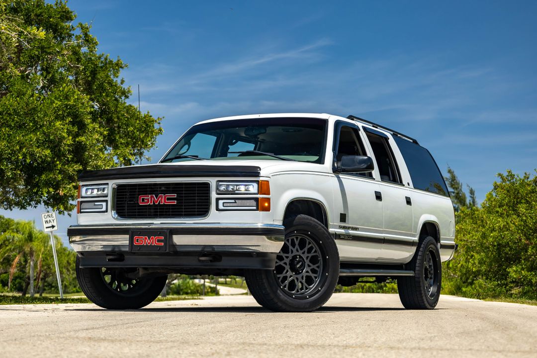 1999 GMC Suburban