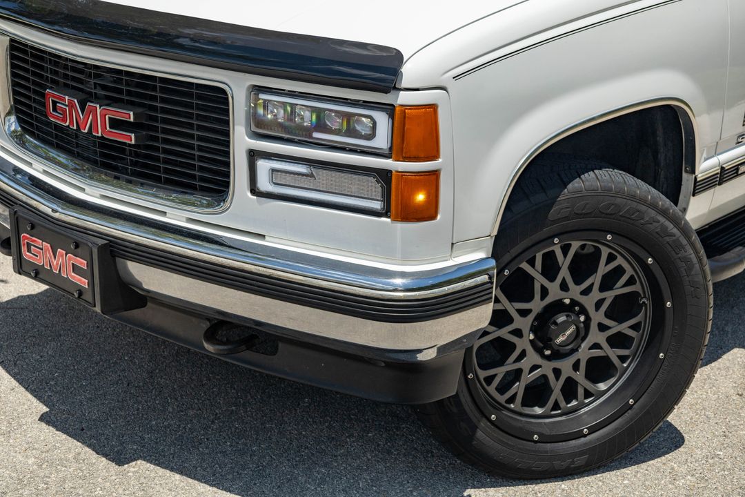 1999 GMC Suburban