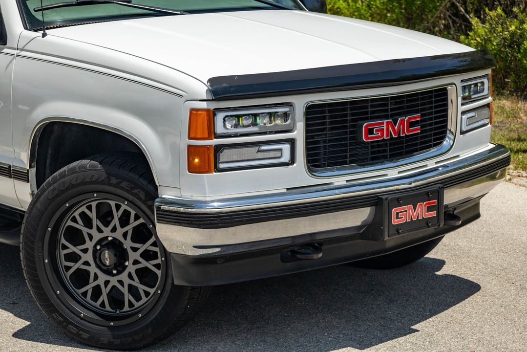 1999 GMC Suburban