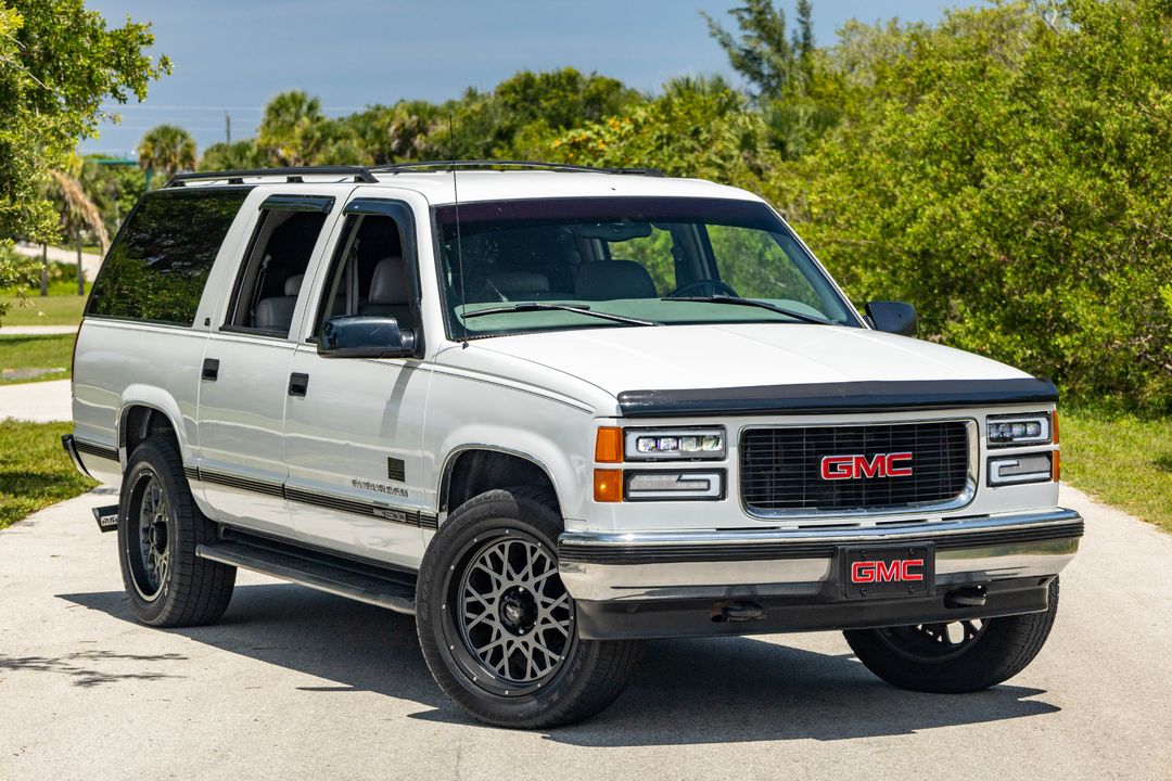 1999 GMC Suburban