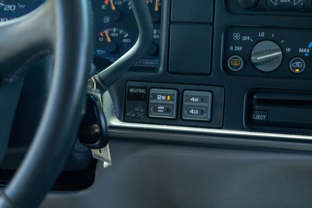 1999 GMC Suburban