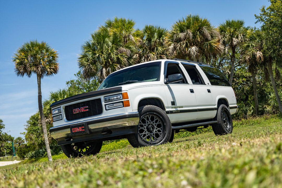 1999 GMC Suburban