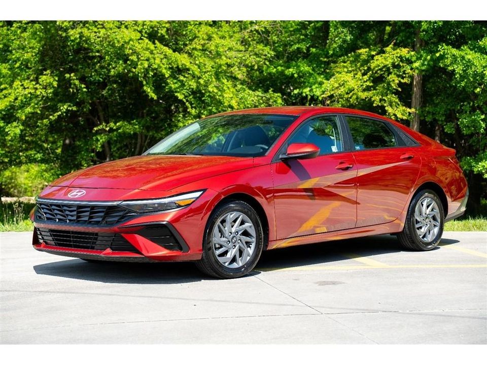 2024 Hyundai Elantra