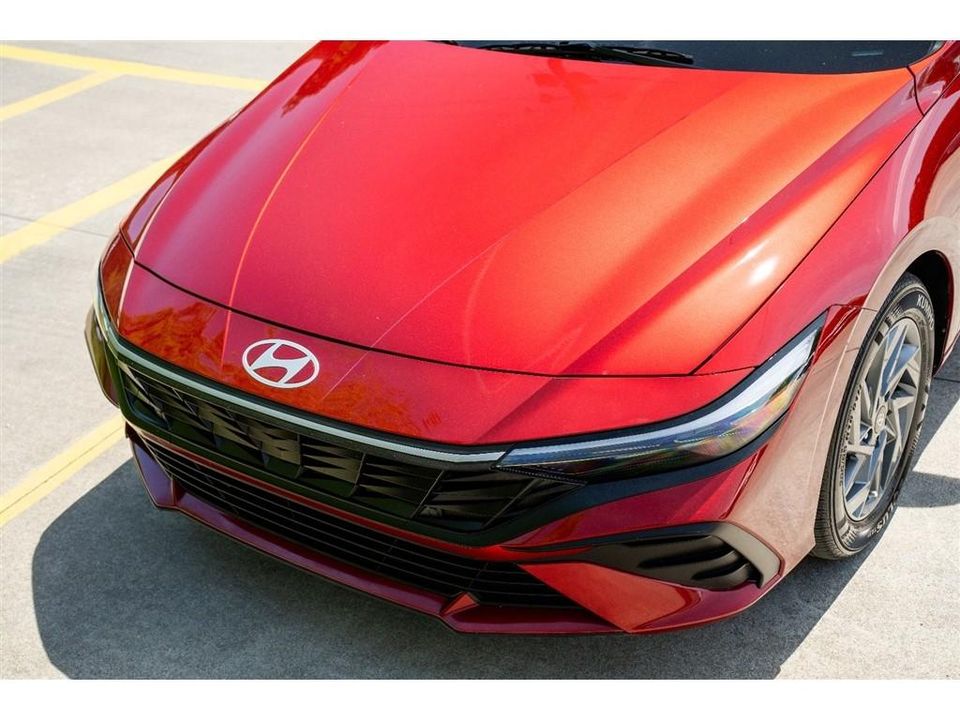2024 Hyundai Elantra
