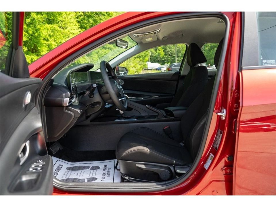 2024 Hyundai Elantra
