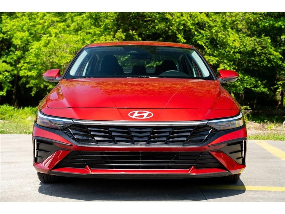 2024 Hyundai Elantra