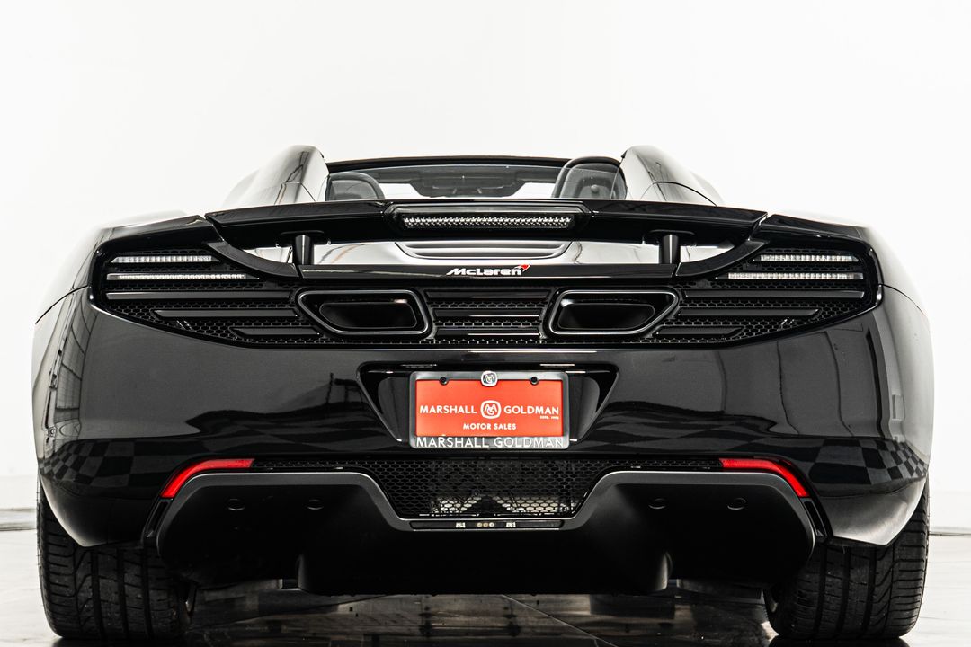 2013 McLaren MP4-12C