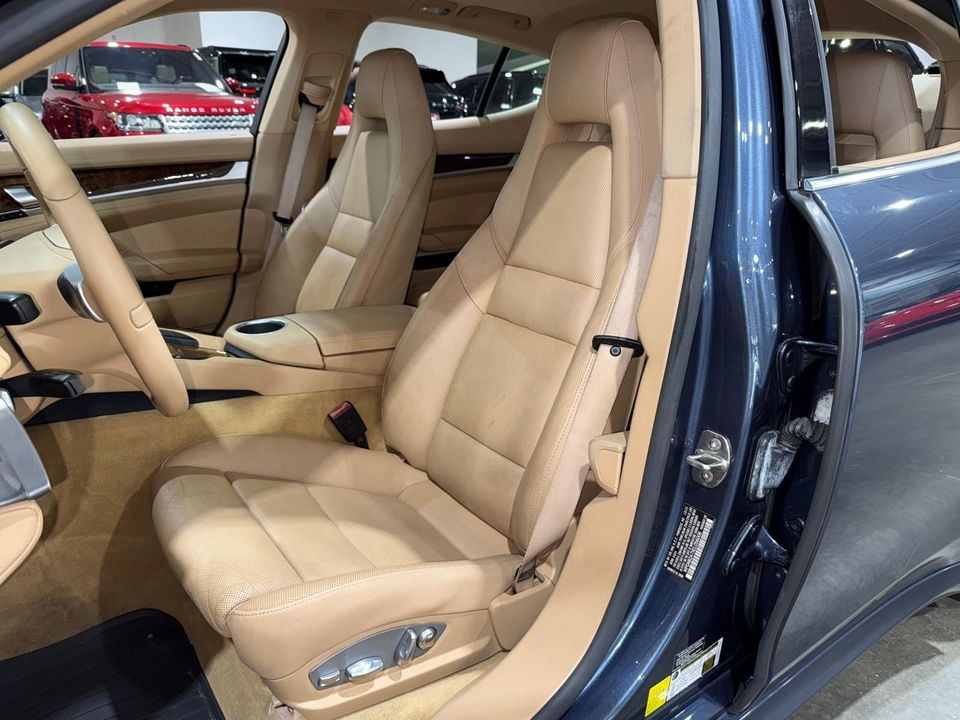 2014 Porsche Panamera