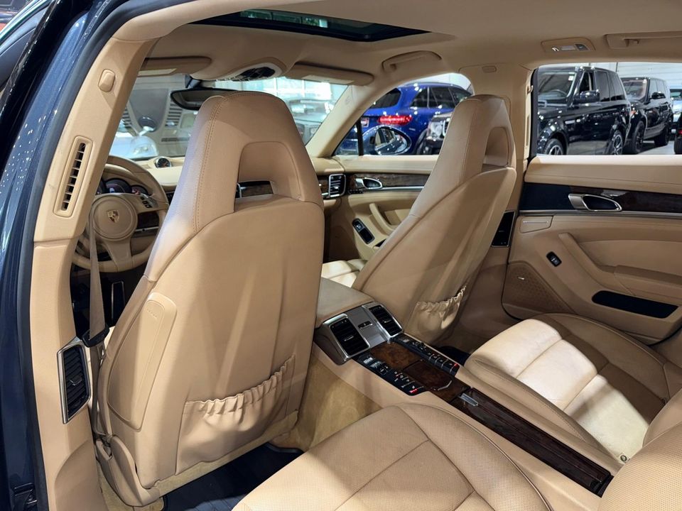 2014 Porsche Panamera