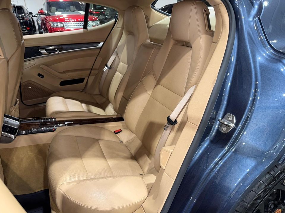 2014 Porsche Panamera