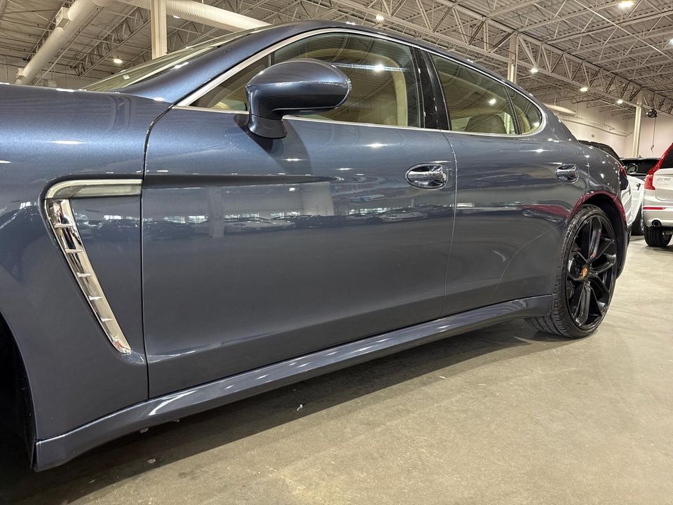2014 Porsche Panamera